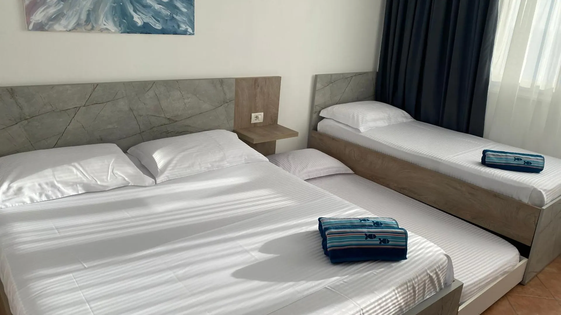 Kenza Apartment Shengjin